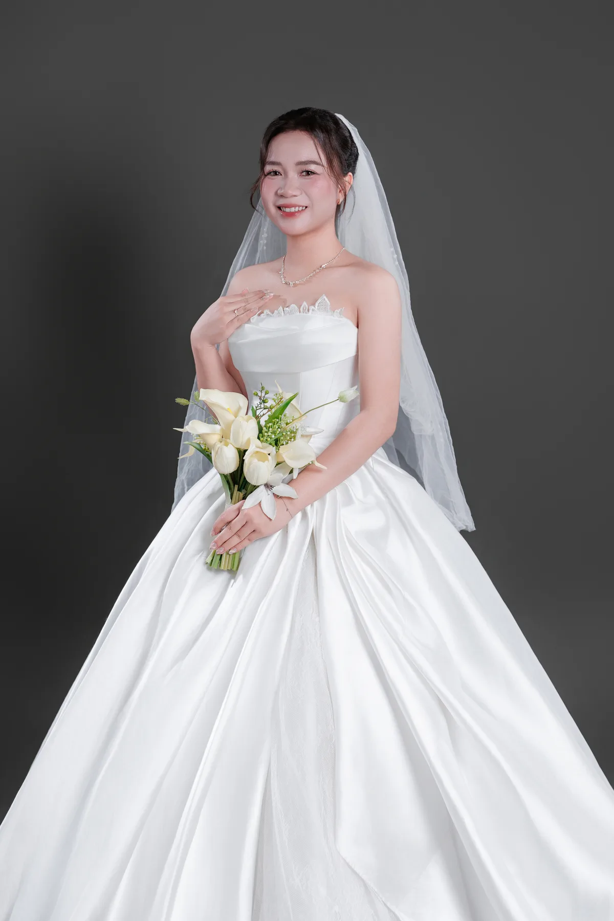 Chân dung cô dâu Phạm Thị Thanh Tâm